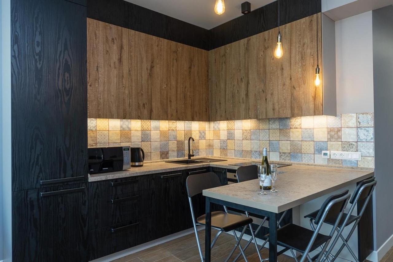 Stylish Panoramic Apartments. Smartplaza. Metro Minskaya Kiew Exterior foto